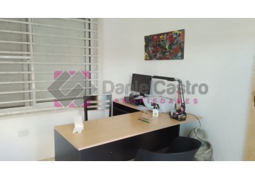 Casa sobre lote propio , zona San Justo